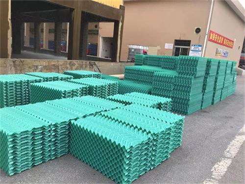 夏季冷卻塔漂水出現大量白霧狀是怎么回事？冷卻塔白霧要怎么解決？